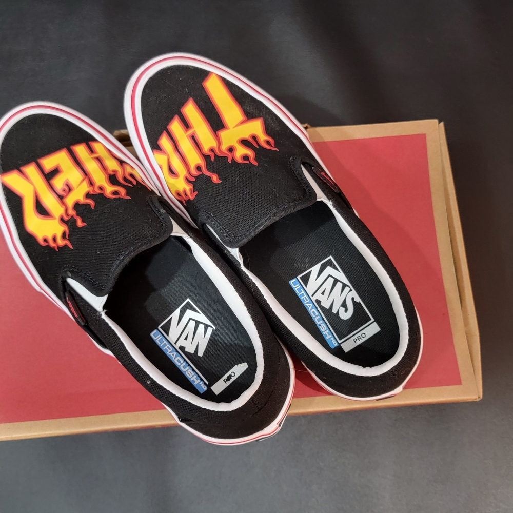 Vans - Picture 6 of 10